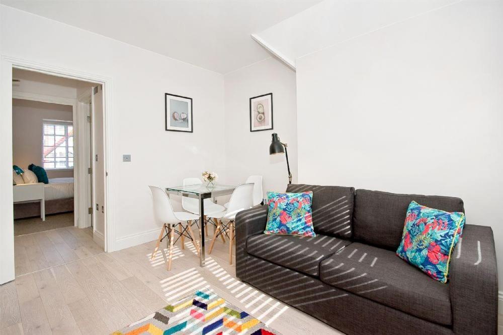 F5 Greek Street By City Living London Exterior photo